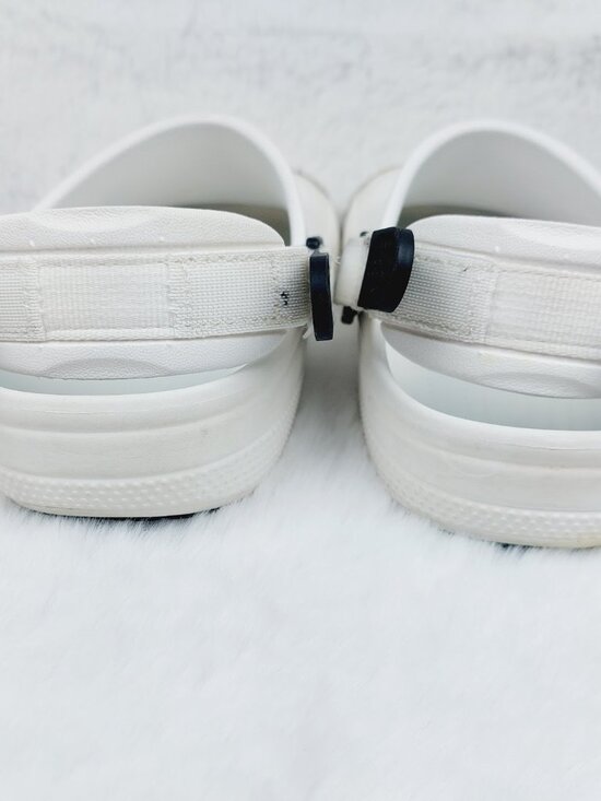 Crocs Men\'s White Black Classic Prominent Adjustable Work Clogs Size 7